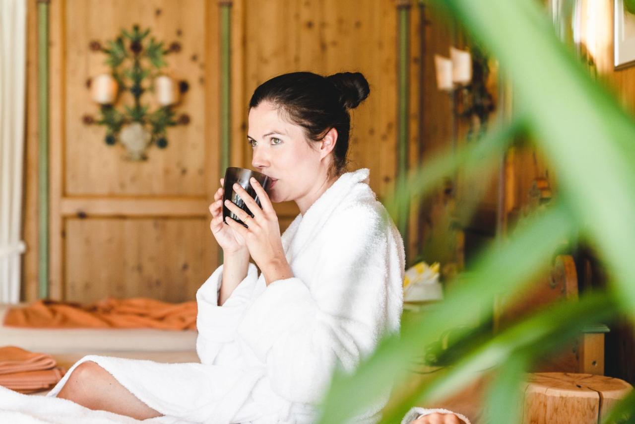 Traumhotel Alpina Superior --Yoga Und Ayurvedahotel (Adults Only) Герлос Екстериор снимка