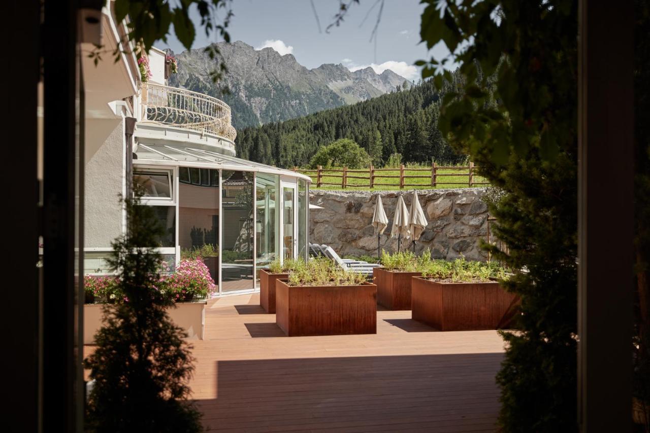 Traumhotel Alpina Superior --Yoga Und Ayurvedahotel (Adults Only) Герлос Екстериор снимка