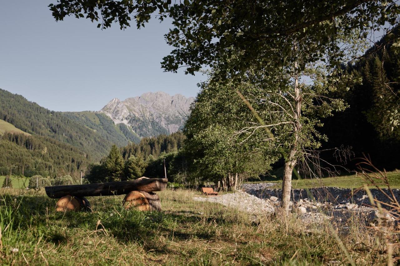 Traumhotel Alpina Superior --Yoga Und Ayurvedahotel (Adults Only) Герлос Екстериор снимка